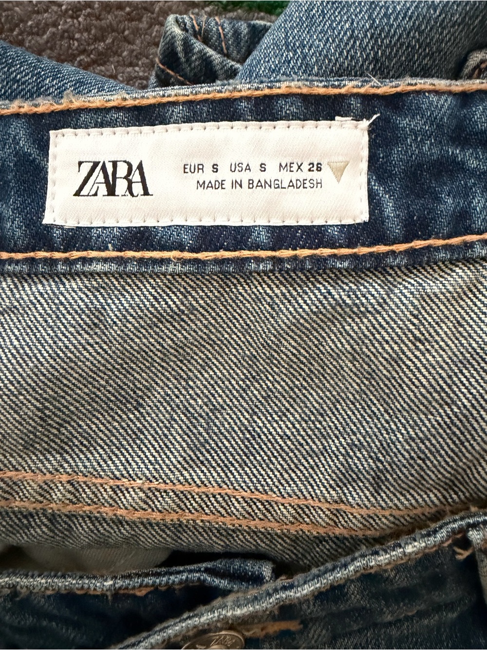 Zara Blue Denim Mini Skirt - Casual Five-Pocket Style - Picture 4 of 6